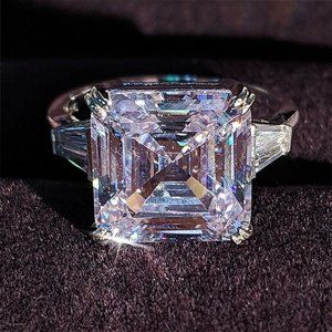NEW Huge 9.5 Carat Asscher Diamond Wedding Ring
